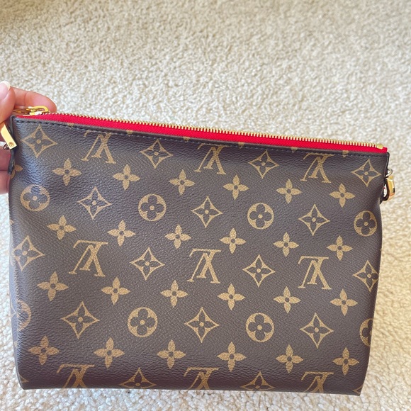 LV pouch. - Picture 3 of 10
